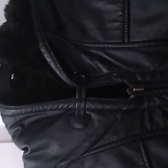 🐞Wilson Leather Hooded Faux Fur Lined Coat - Picture 3 of 16